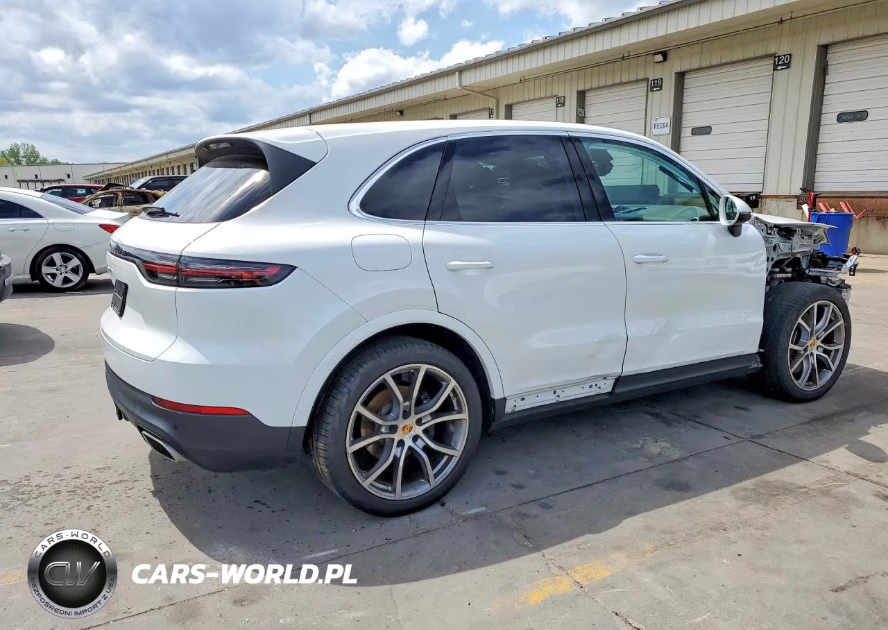 2023 Porsche Cayenne Base VIN:WP1AA2AY4PDA10498 - 3