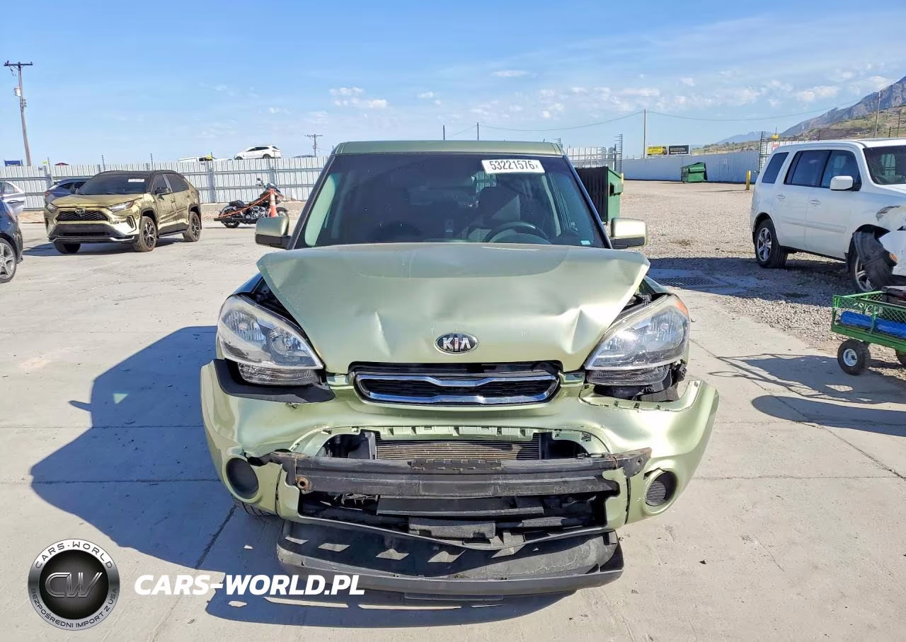 2013 Kia Soul Base VIN:KNDJT2A55D7616839 - 5