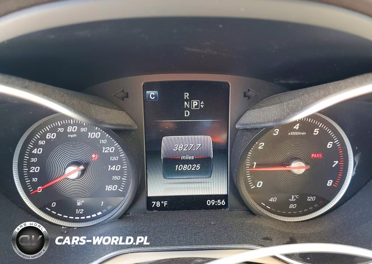 2015 Mercedes-Benz C 300 VIN:55SWF4JB4FU057049 - 9