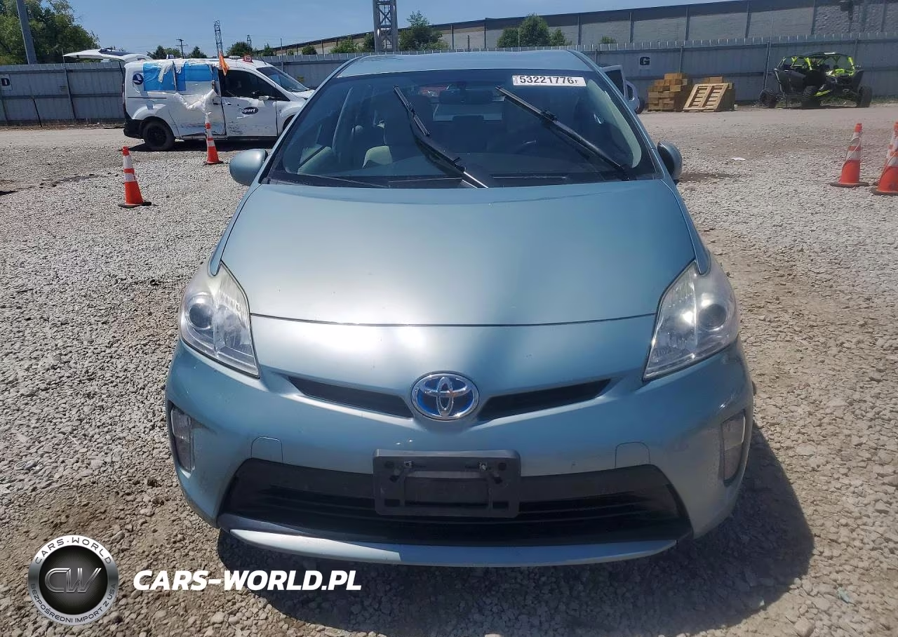 2012 Toyota Prius Three VIN:JTDKN3DU3C1570680 - 5