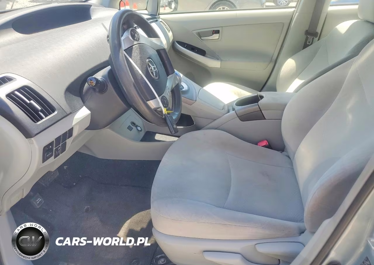 2012 Toyota Prius Three VIN:JTDKN3DU3C1570680 - 7