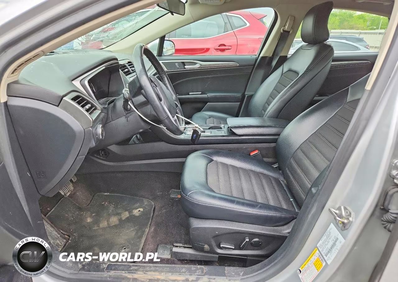 2017 Ford Fusion Se VIN:3FA6P0H71HR198080 - 7