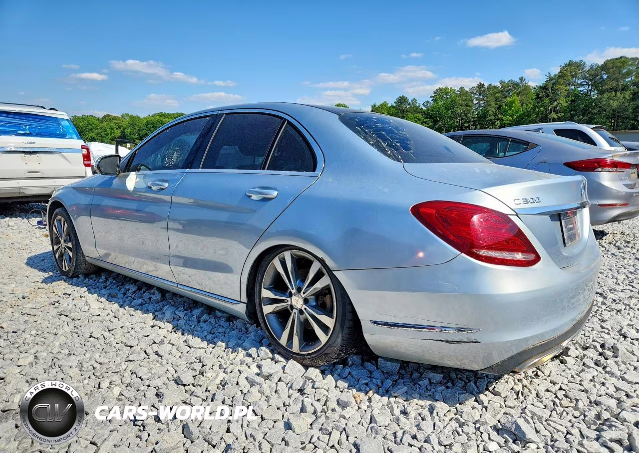 2015 Mercedes-Benz C 300 4Matic VIN:55SWF4KB2FU000153 - 2