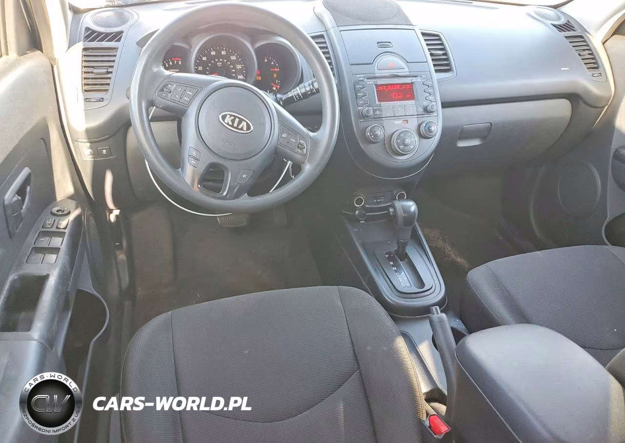 2010 Kia Soul + VIN:KNDJT2A24A7067829 - 8