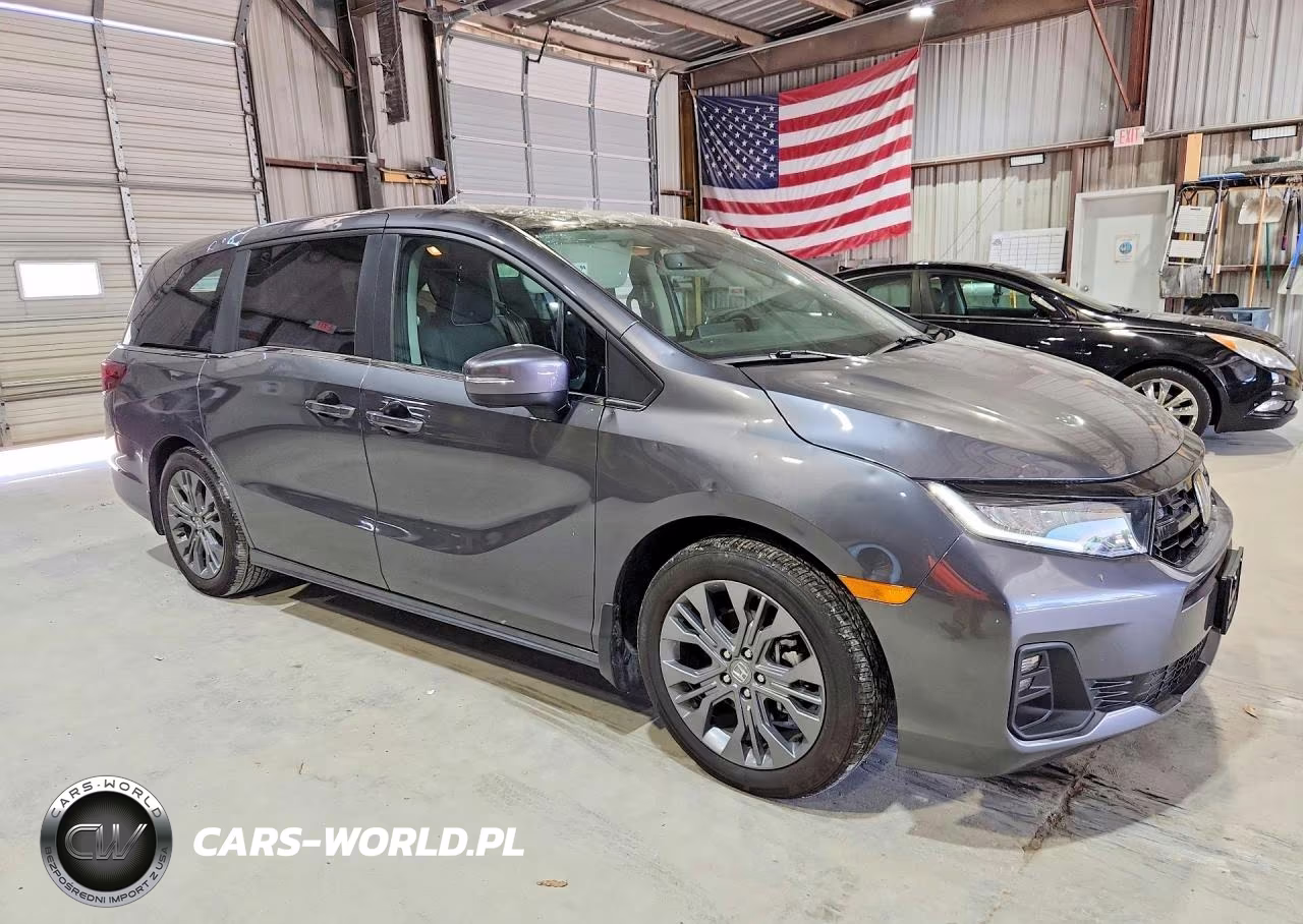 2025 Honda Odyssey Touring VIN:5FNRL6H84SB055180 - 4
