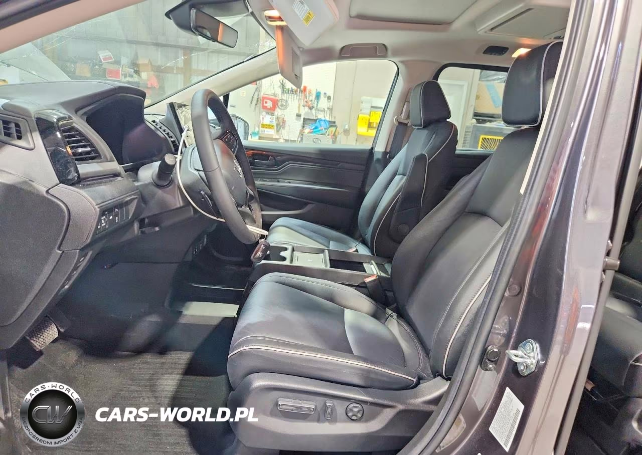 2025 Honda Odyssey Touring VIN:5FNRL6H84SB055180 - 7