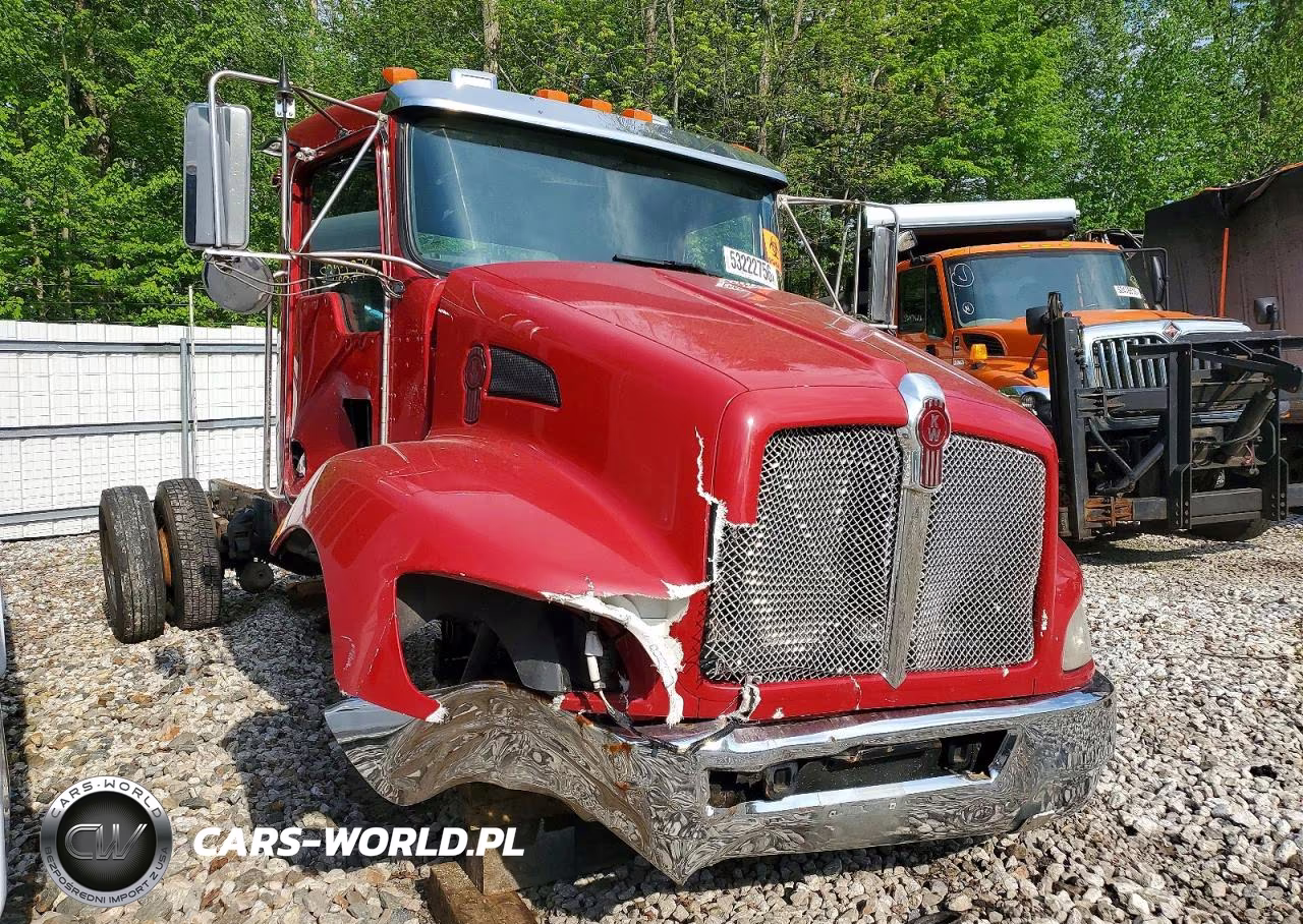 2010 Kenworth Construction T370