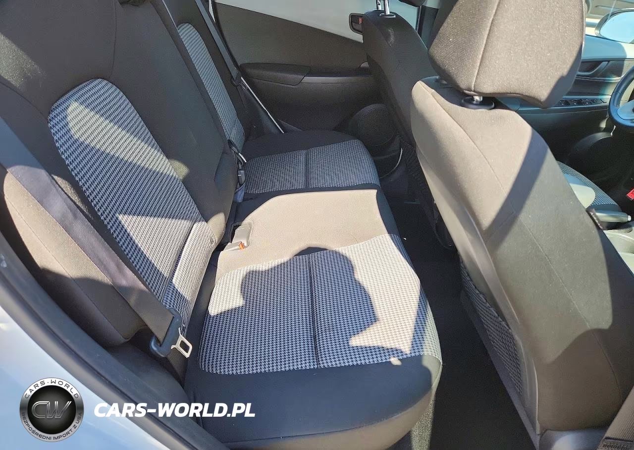 2018 Hyundai Kona Sel VIN:KM8K62AAXJU101093 - 10