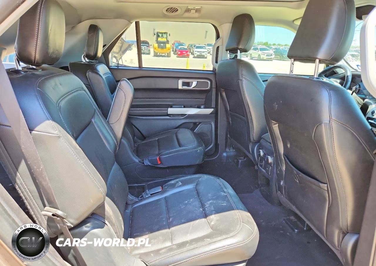 2021 Ford Explorer Xlt VIN:1FMSK7DH1MGA30399 - 11