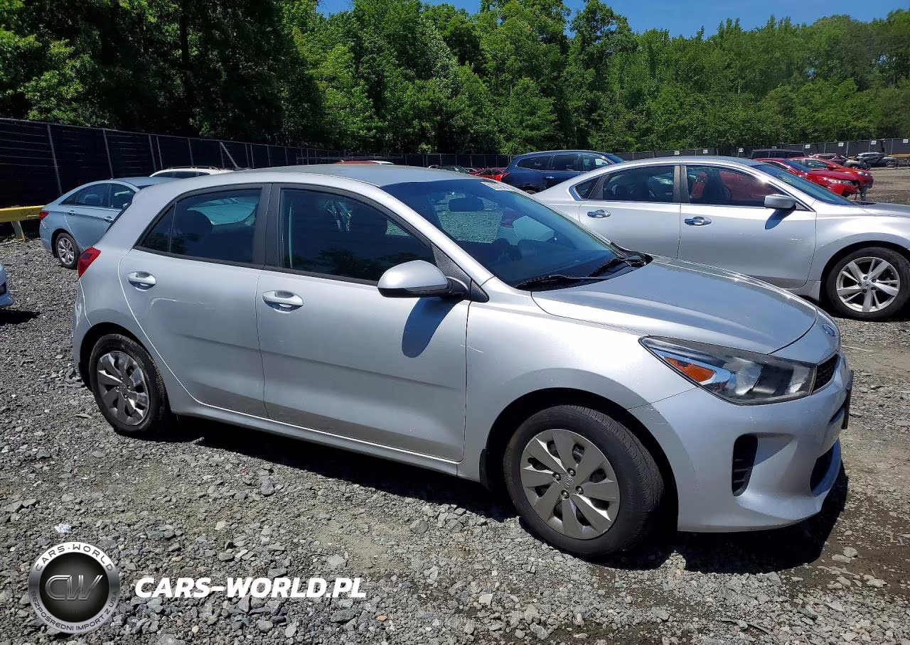 2018 Kia Rio 5-Door S VIN:3KPA25AB4JE094775 - 4