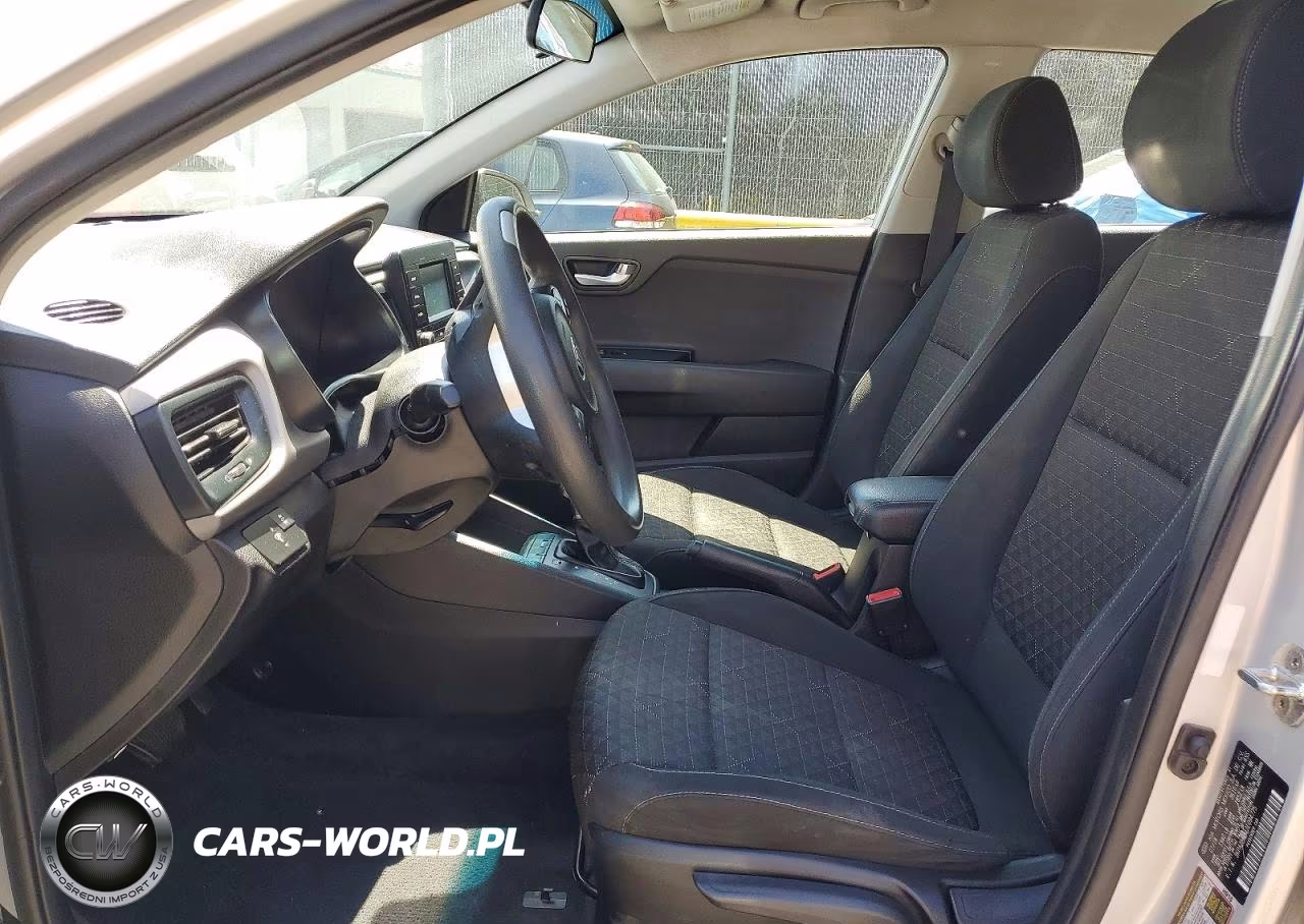 2018 Kia Rio 5-Door S VIN:3KPA25AB4JE094775 - 7