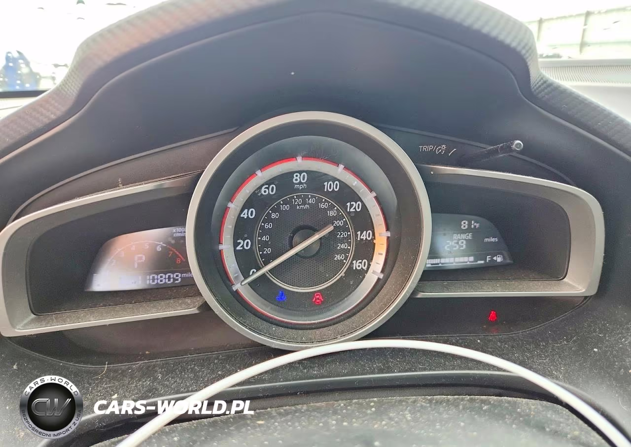 2015 Mazda 3 Touring VIN:3MZBM1V75FM213828 - 9