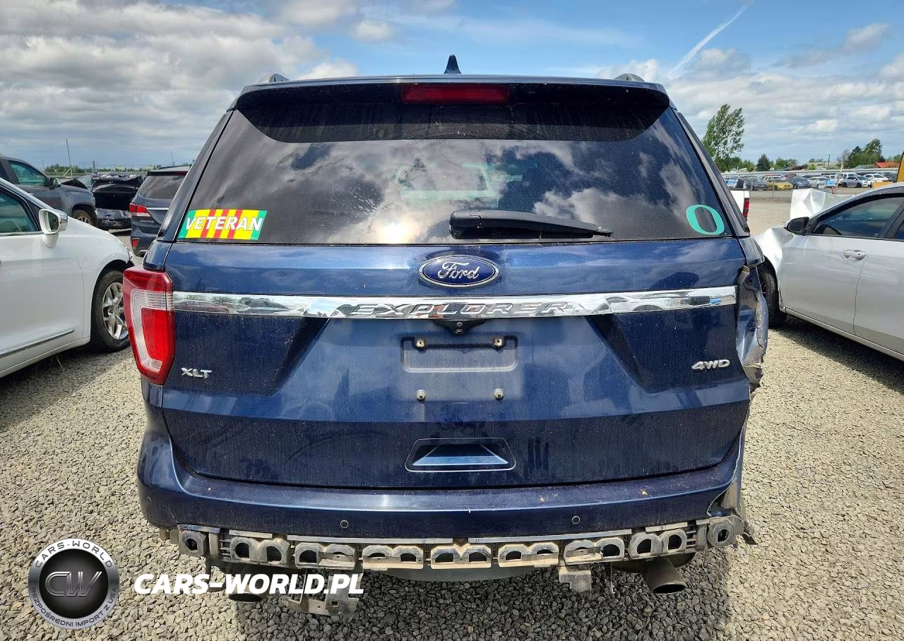 2016 Ford Explorer Xlt VIN:1FM5K8D85GGB74903 - 6