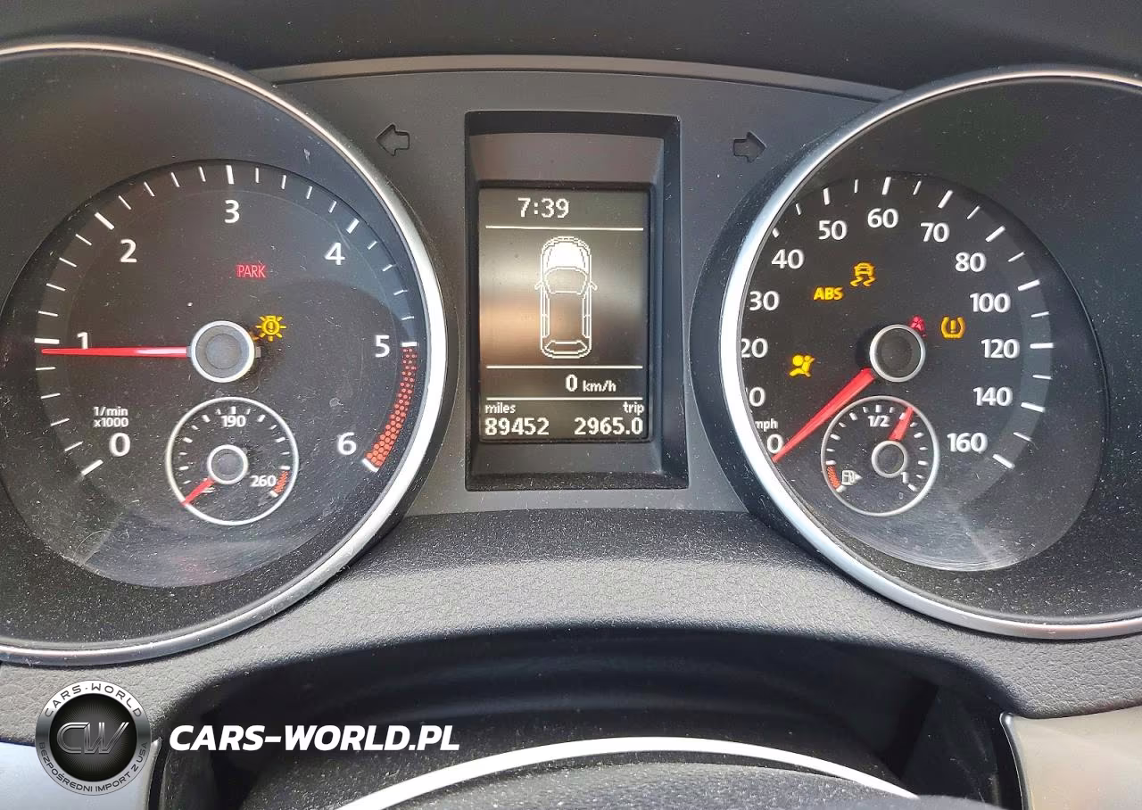 2012 Volkswagen Golf VIN:WVWNM7AJ5CW254251 - 9