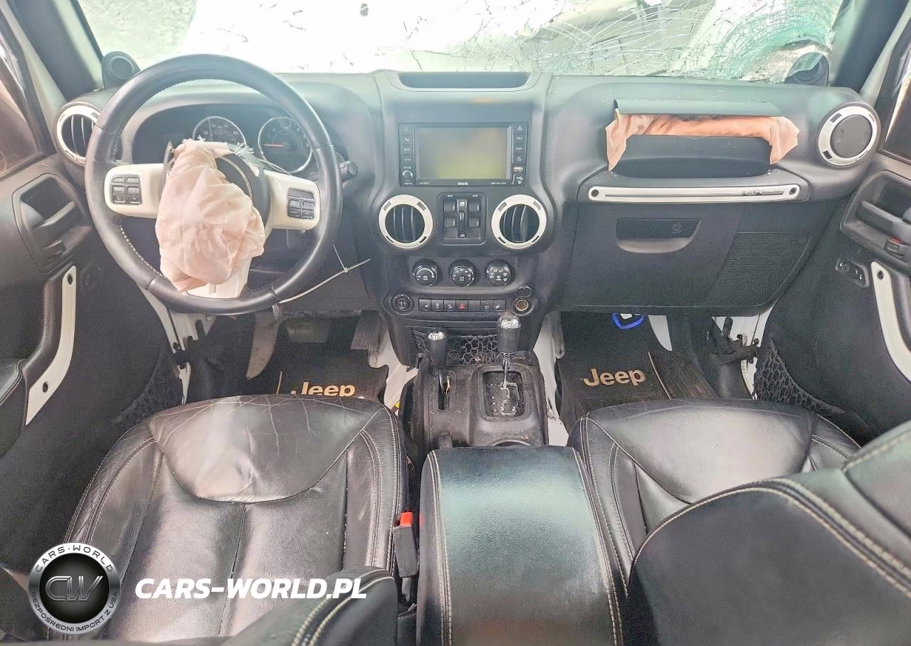 2014 Jeep Wrangler Unlimited Sahara VIN:1C4HJWEG1EL170415 - 8
