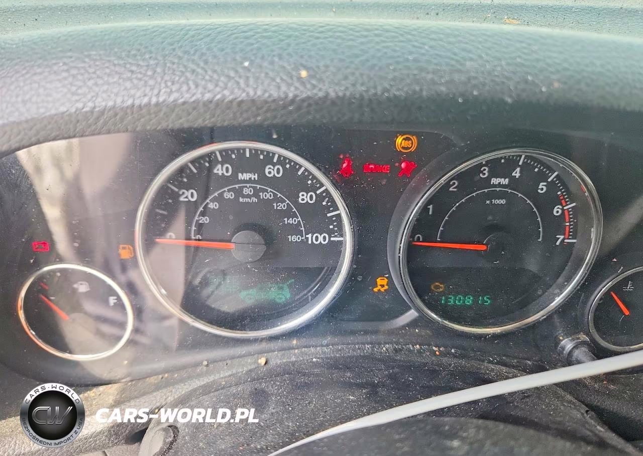 2014 Jeep Wrangler Unlimited Sahara VIN:1C4HJWEG1EL170415 - 9