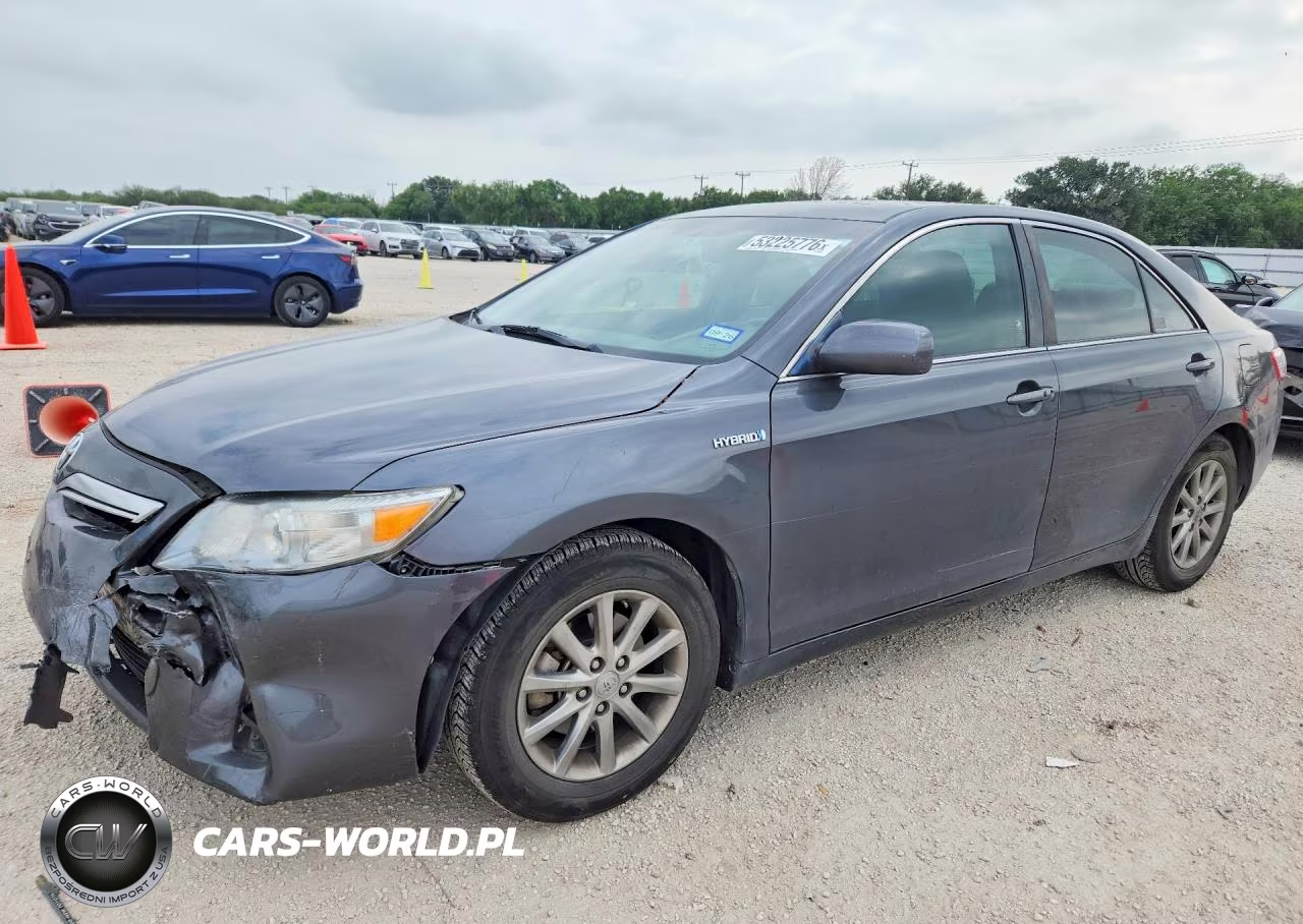 2011 Toyota Camry Hybrid