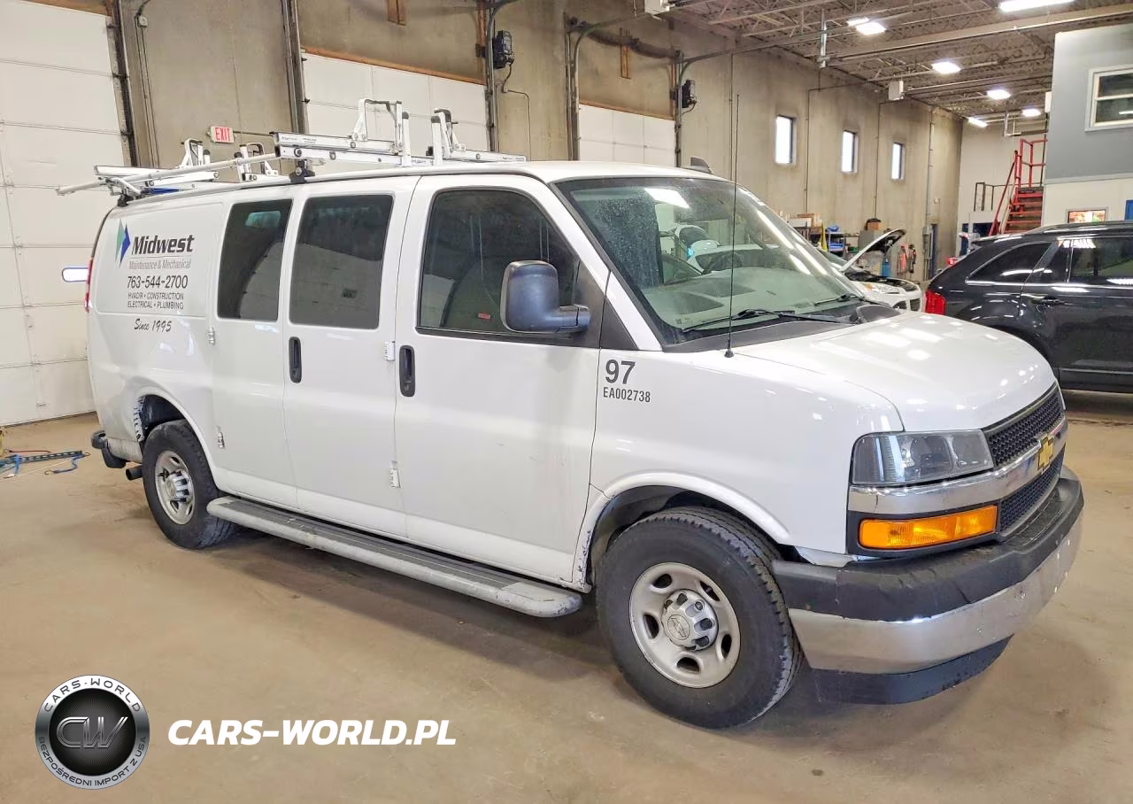 2019 Chevrolet Express G2500 VIN:1GCWGAFG6K1341044 - 4