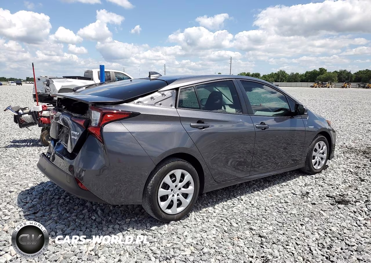 2019 Toyota Prius VIN:JTDKARFU7K3085103 - 3
