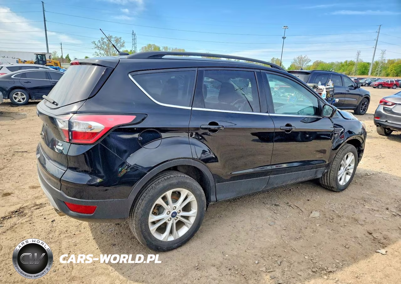 2018 Ford Escape Se VIN:1FMCU0GD9JUD16805 - 3