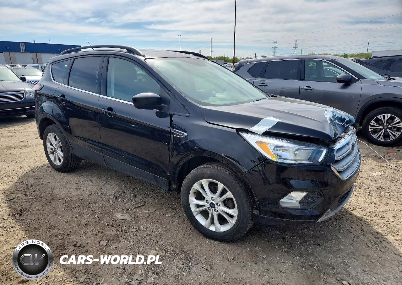 2018 Ford Escape Se VIN:1FMCU0GD9JUD16805 - 4