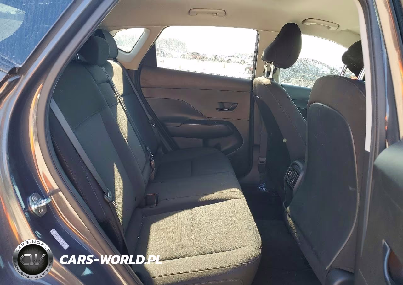 2024 Hyundai Kona Sel VIN:KM8HC3AB6RU104425 - 11