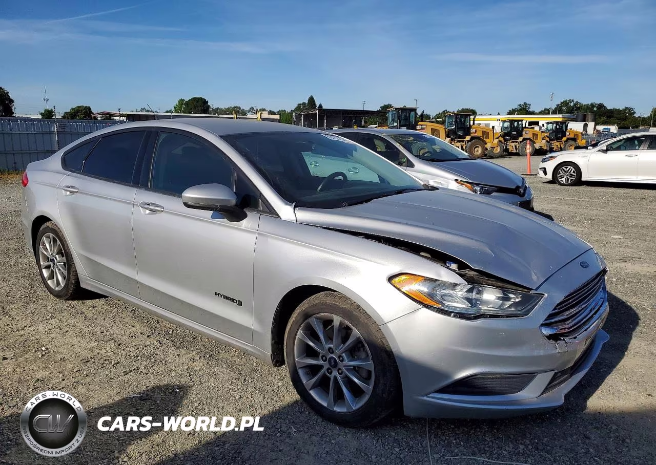 2017 Ford Fusion Se Hybrid VIN:3FA6P0LU4HR232655 - 4
