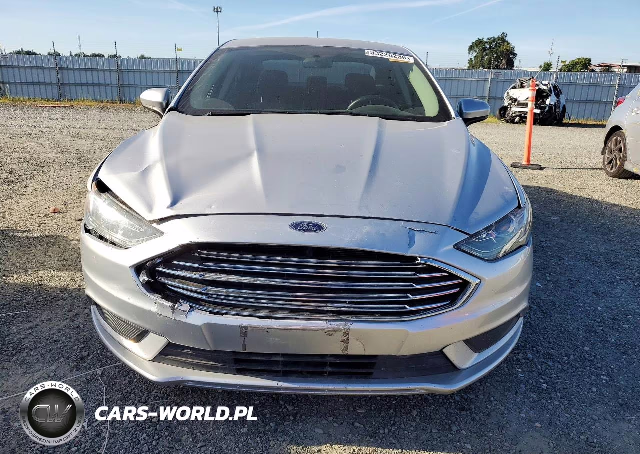 2017 Ford Fusion Se Hybrid VIN:3FA6P0LU4HR232655 - 5