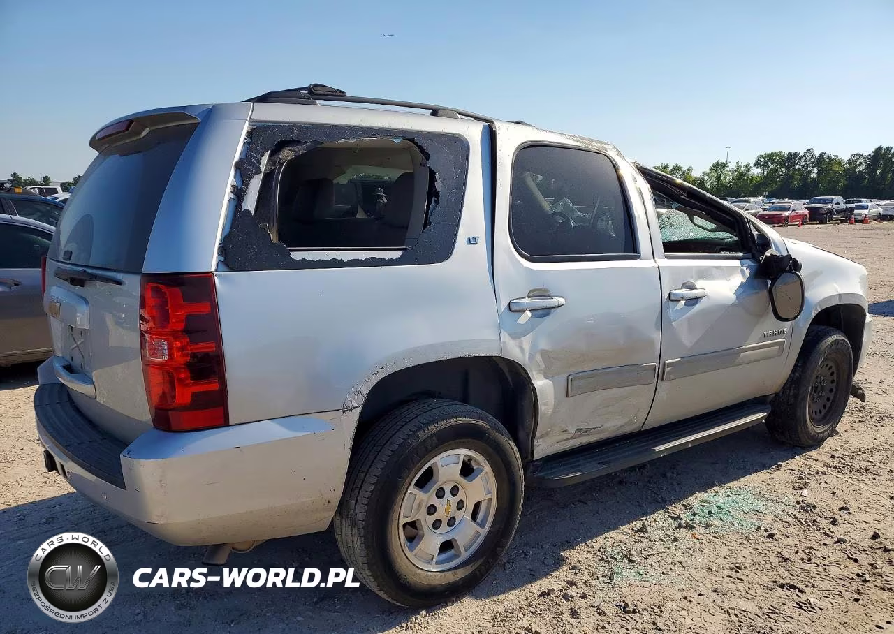 2013 Chevrolet Tahoe C1500 Lt VIN:1GNSCBE06DR353758 - 3