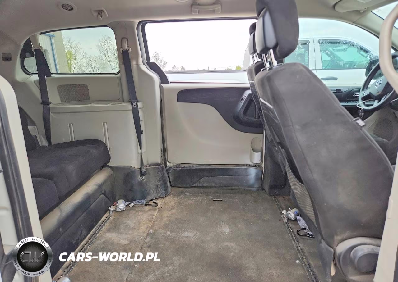 2012 Dodge Grand Caravan Sxt VIN:2C4RDGCG5CR319465 - 11
