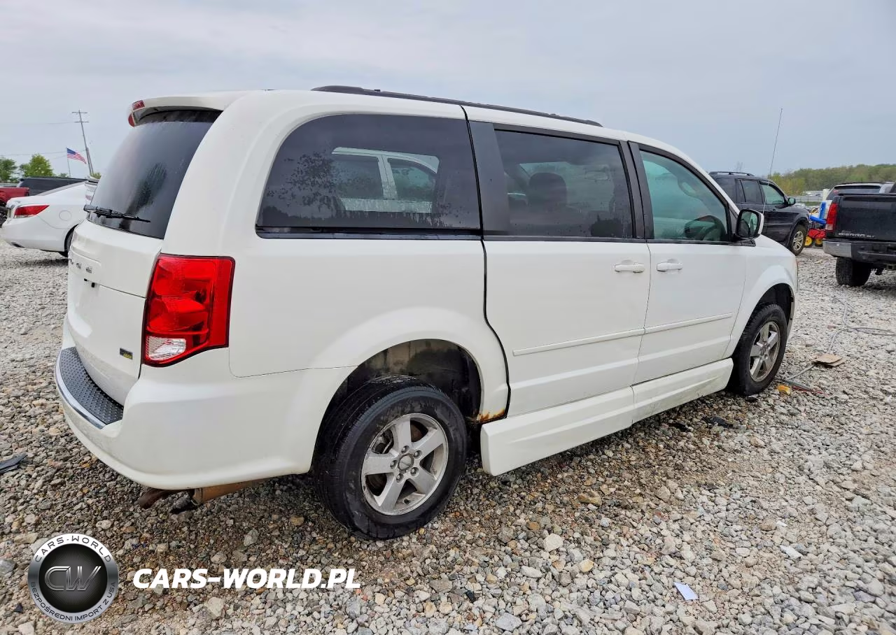 2012 Dodge Grand Caravan Sxt VIN:2C4RDGCG5CR319465 - 3