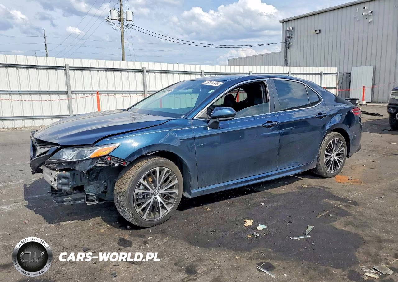 2019 Toyota Camry Se – zdjęcie 1 z 13