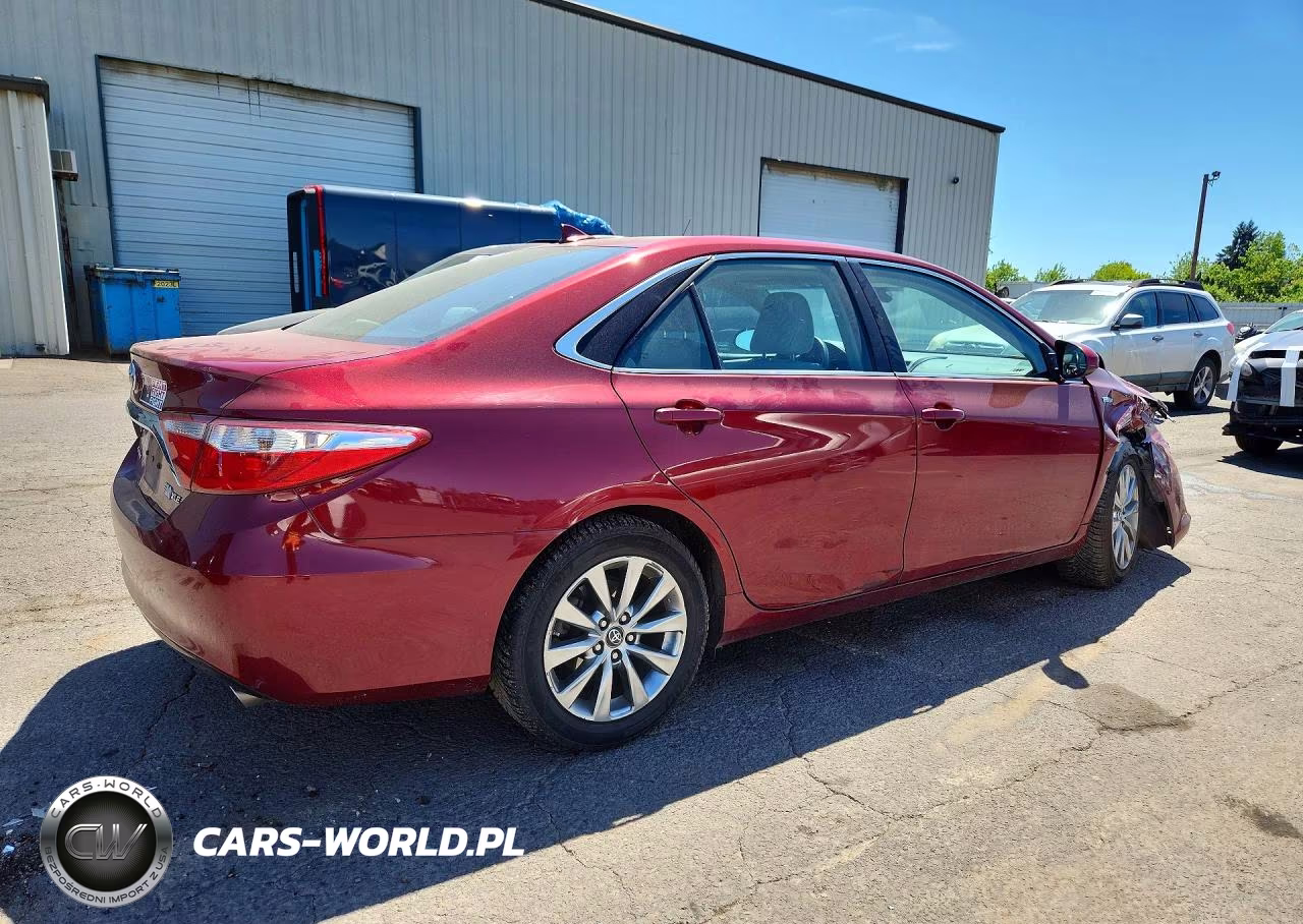 2017 Toyota Camry Hybrid Xle VIN:4T1BD1FK8HU207635 - 3
