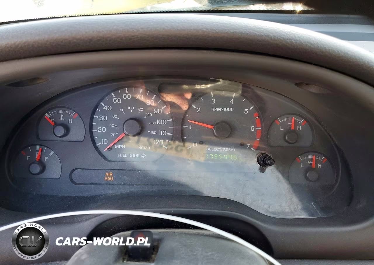 2002 Ford Mustang VIN:1FAFP40492F236877 - 9