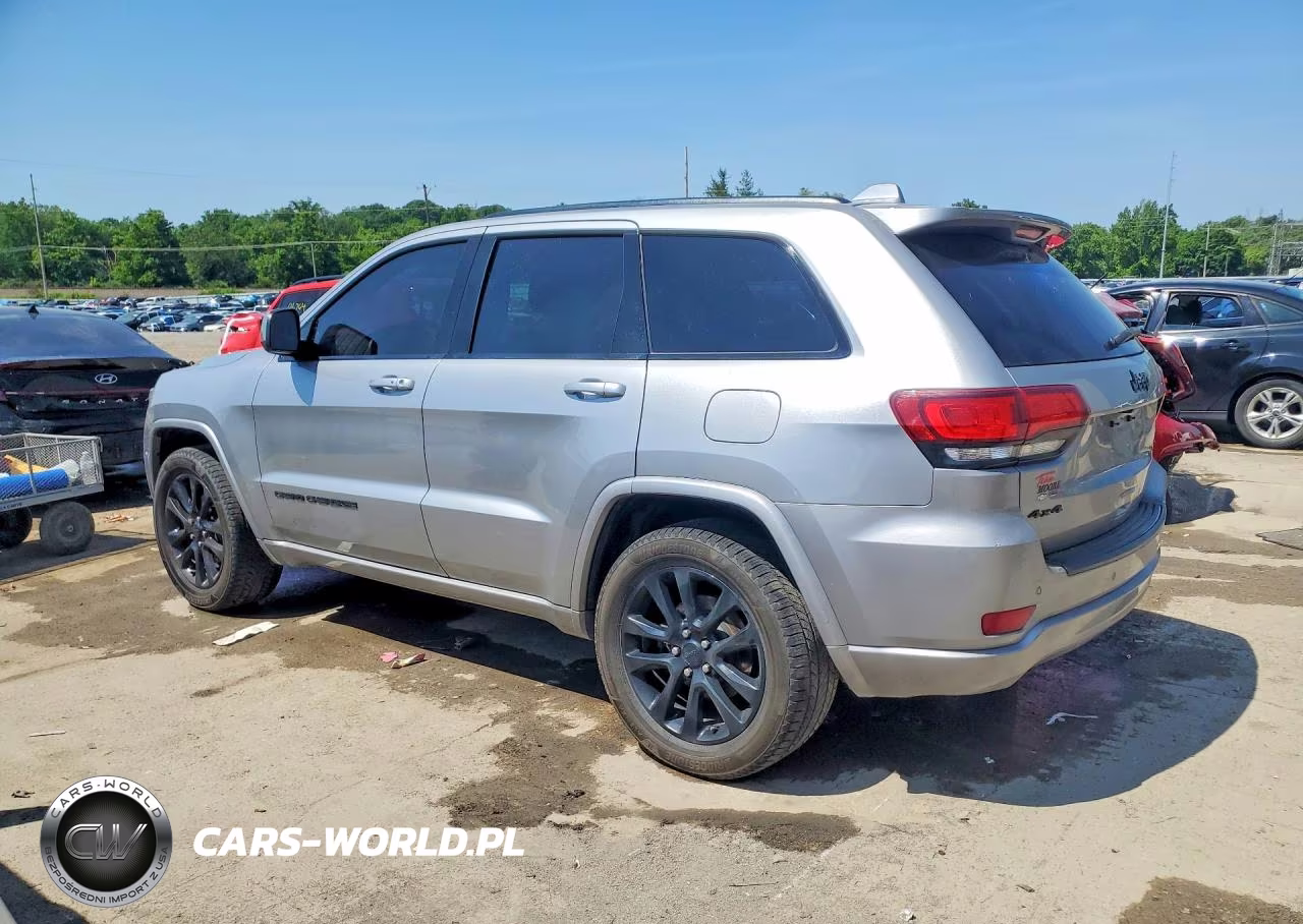 2019 Jeep Grand Cherokee Laredo VIN:1C4RJFAG8KC546680 - 2