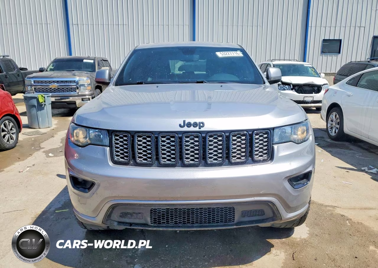 2019 Jeep Grand Cherokee Laredo VIN:1C4RJFAG8KC546680 - 5