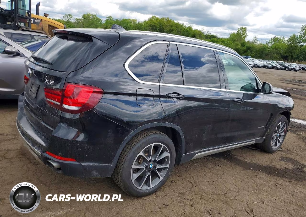 2017 BMW X5 xDrive35I VIN:5UXKR0C37H0V81561 - 3