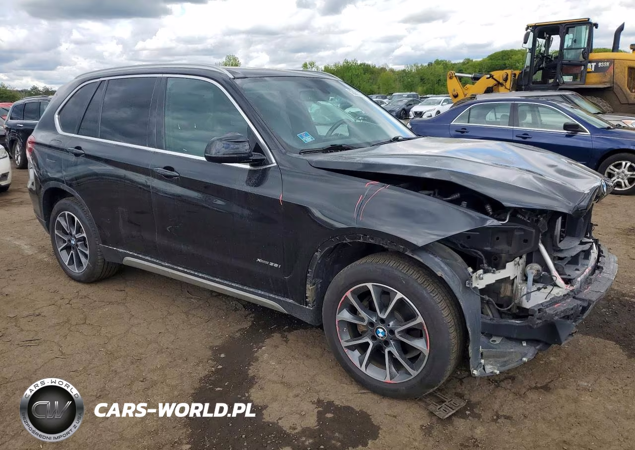 2017 BMW X5 xDrive35I VIN:5UXKR0C37H0V81561 - 4