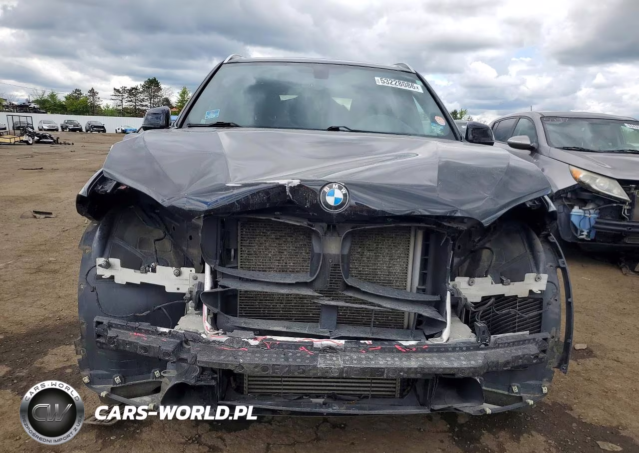 2017 BMW X5 xDrive35I VIN:5UXKR0C37H0V81561 - 5