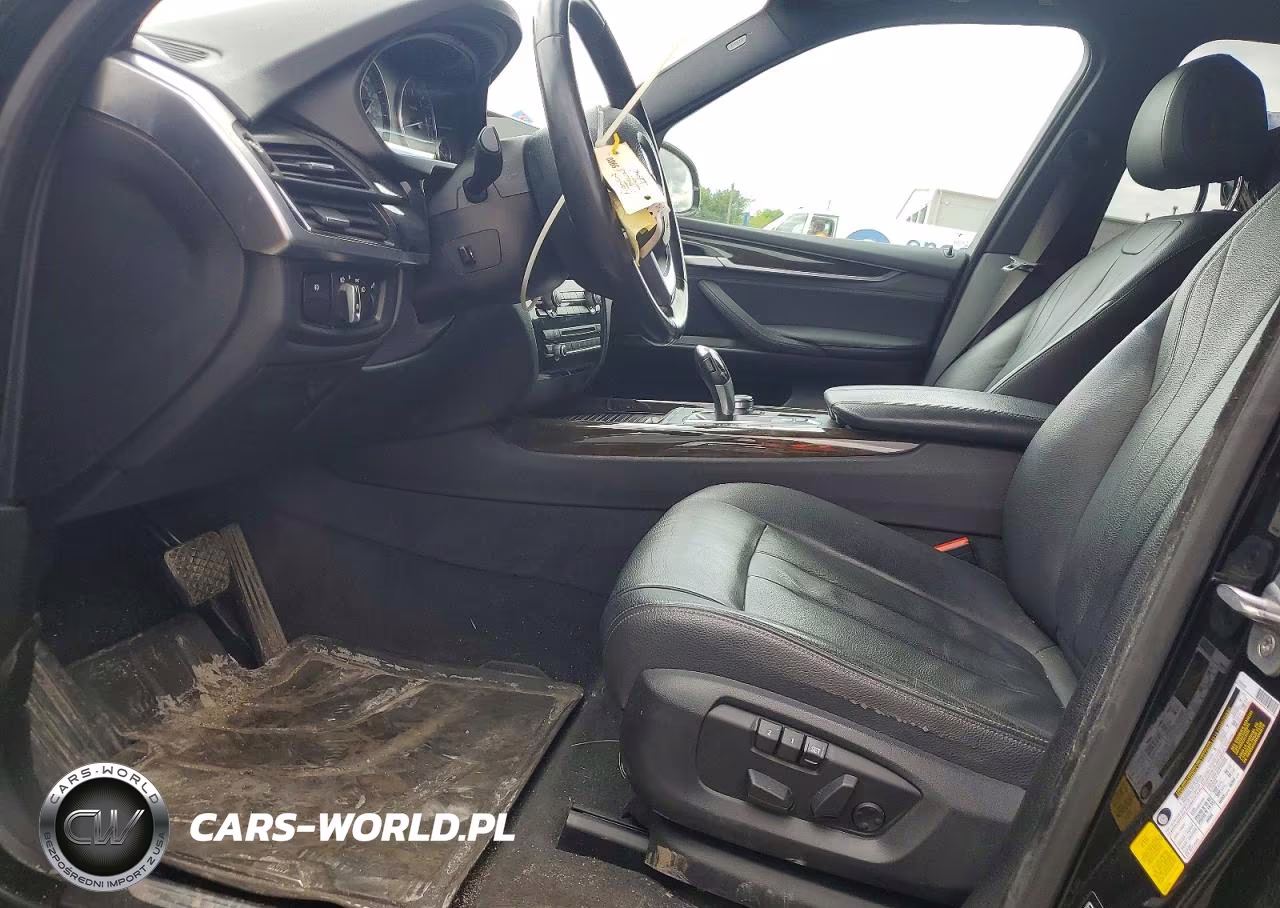 2017 BMW X5 xDrive35I VIN:5UXKR0C37H0V81561 - 7
