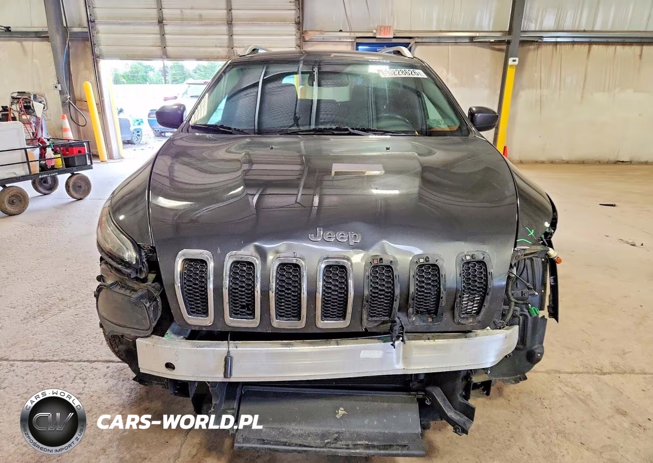 2014 Jeep Cherokee Latitude VIN:1C4PJMCB0EW203880 - 5