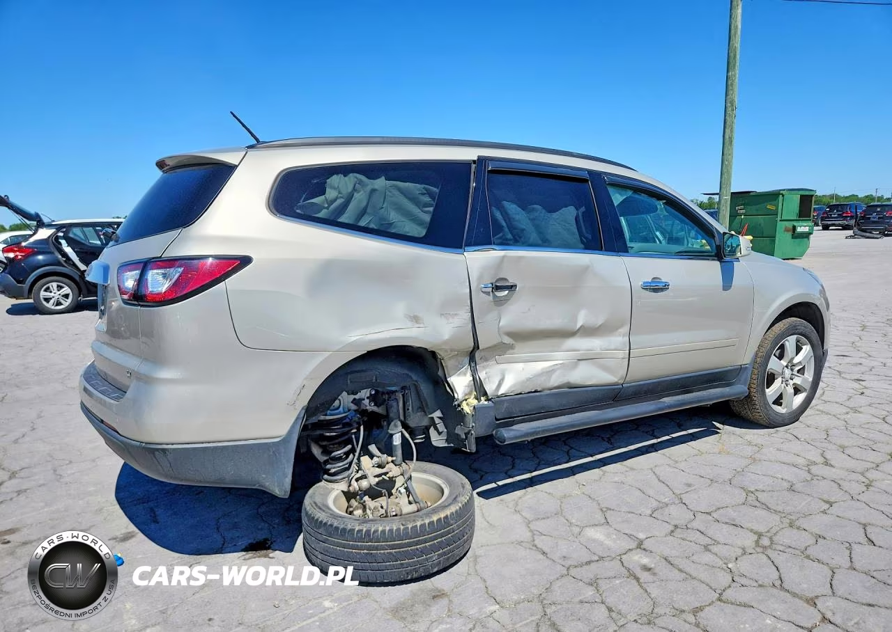 2017 CHEVROLET TRAVERSE LT VIN:1GNKRGKD6HJ246104 - 3