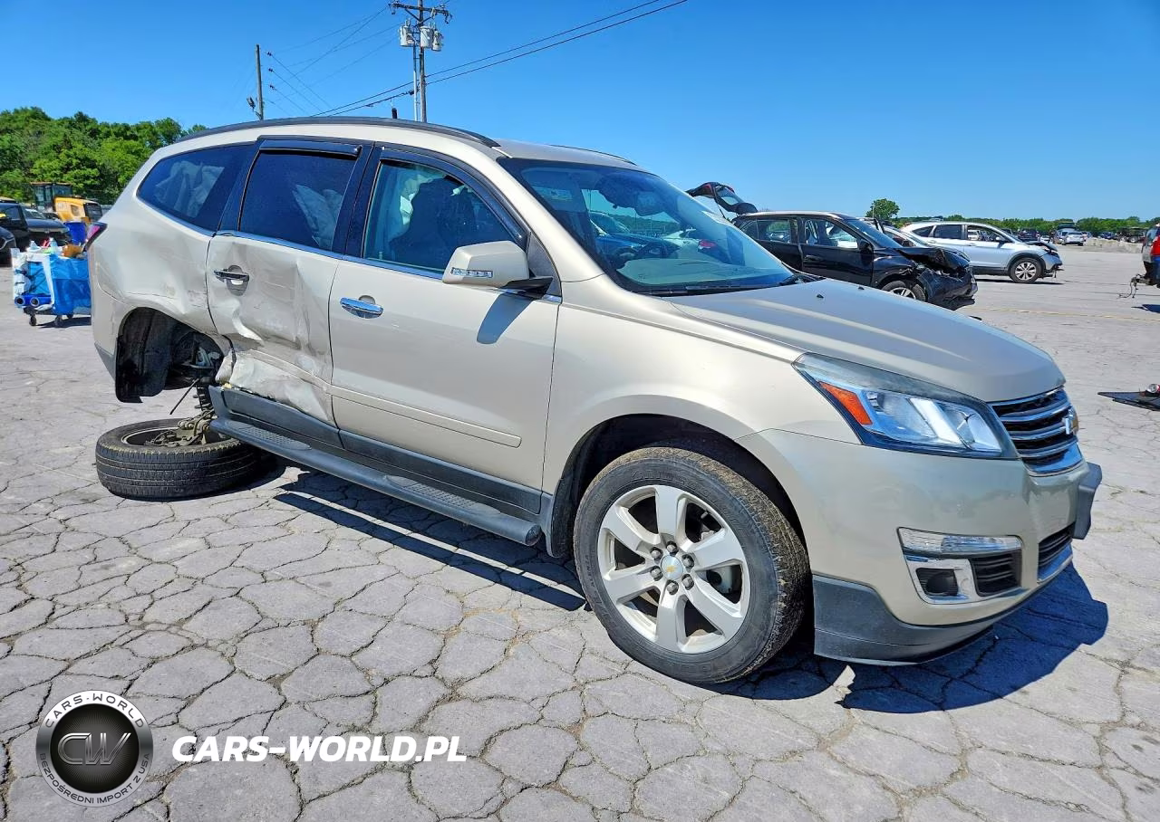 2017 CHEVROLET TRAVERSE LT VIN:1GNKRGKD6HJ246104 - 4