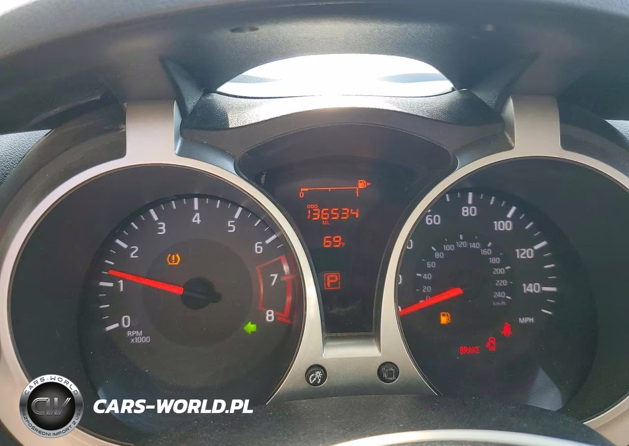 2016 Nissan Juke S VIN:JN8AF5MR2GT604509 - 9