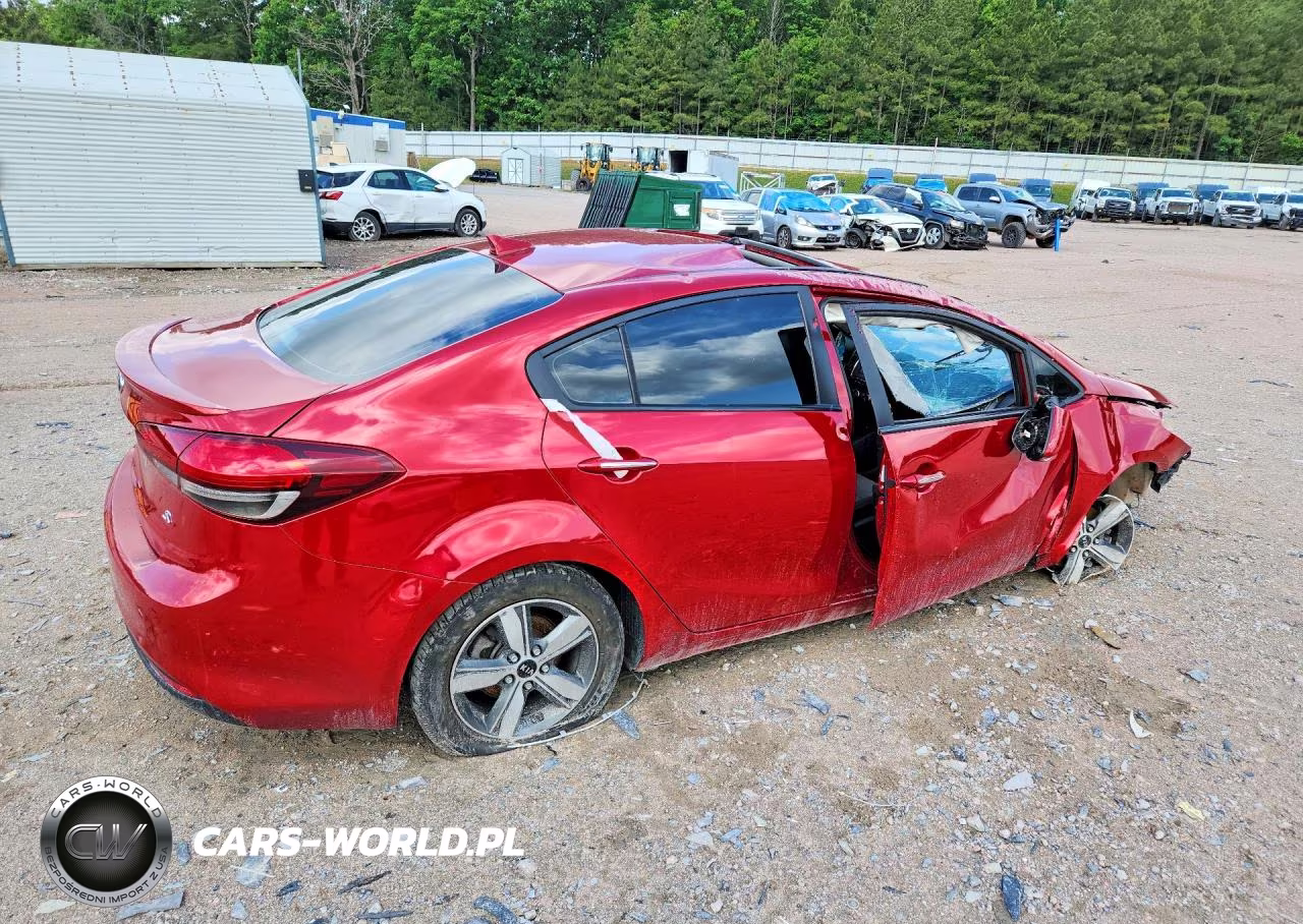2018 Kia Forte S VIN:3KPFL4A76JE225844 - 3