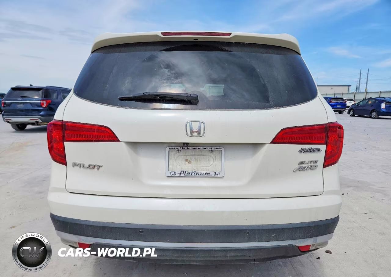 2017 Honda Pilot Elite VIN:5FNYF6H03HB069898 - 6