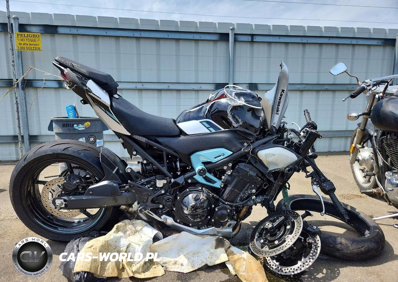 2025 Kawasaki Zr900 S