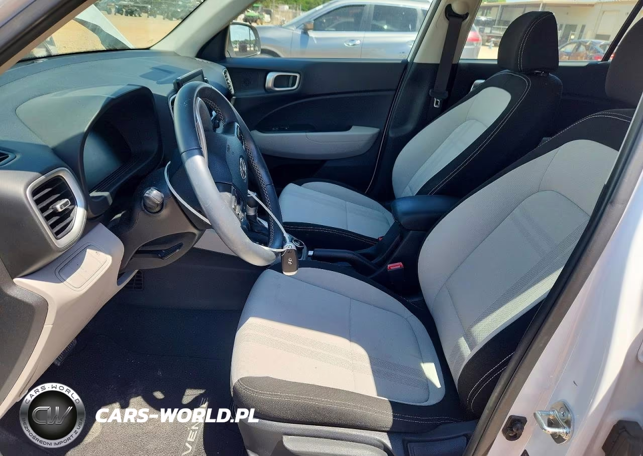 2024 Hyundai Venue Sel VIN:KMHRC8A33RU290032 - 7