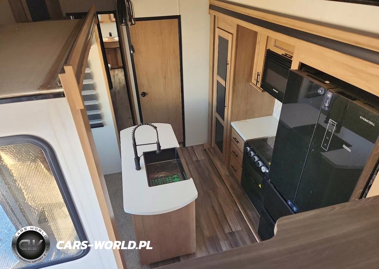 2023 Forest River Sabre Camper VIN:5ZT3SR2B2P6112380 - 5