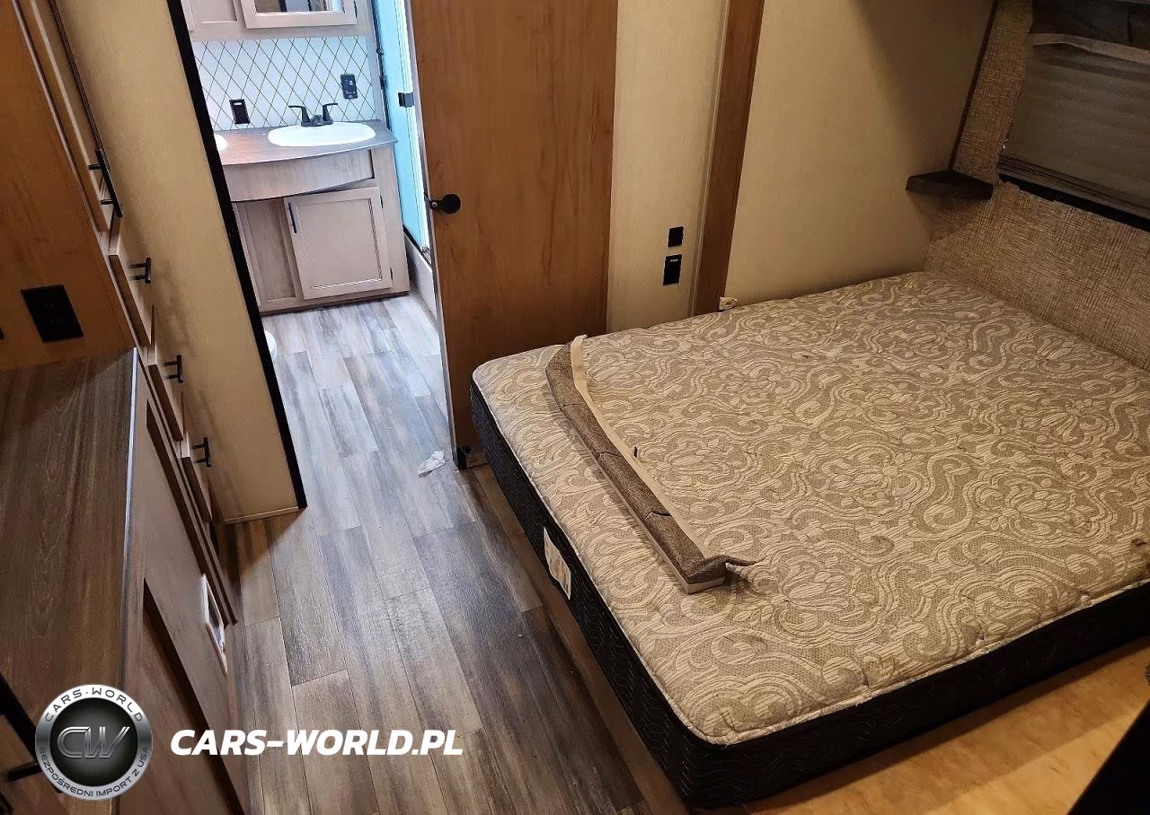 2023 Forest River Sabre Camper VIN:5ZT3SR2B2P6112380 - 6